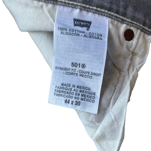 Levi's 501XX Gray Tailored Cutoffs in Size 44" Waist - Picture 14 of 15